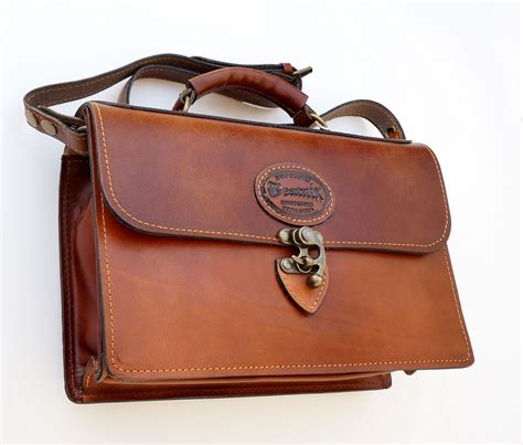 leather handbags manufacturers south africa.